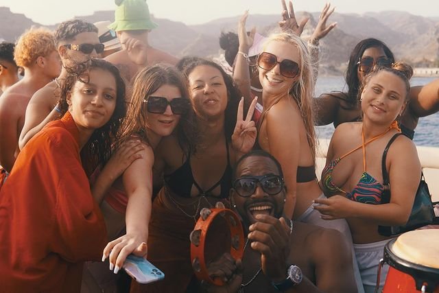 PartyTime🥳FOLLOW  @grancanariaboattrips .....#amorfoda #rhlm #dylanteromeme #dyl...